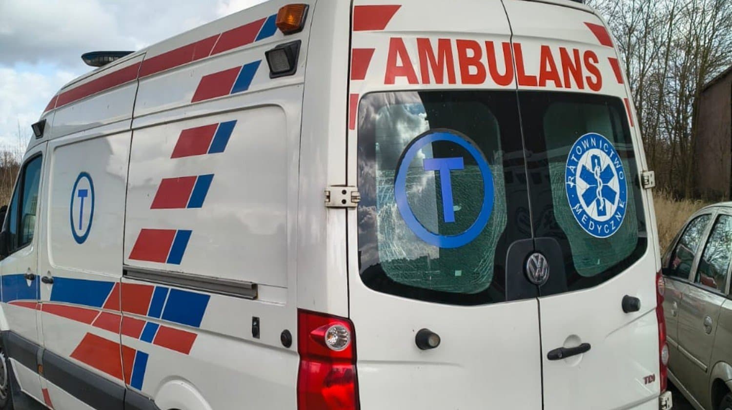 Na naprawę i wyposażenie karetki