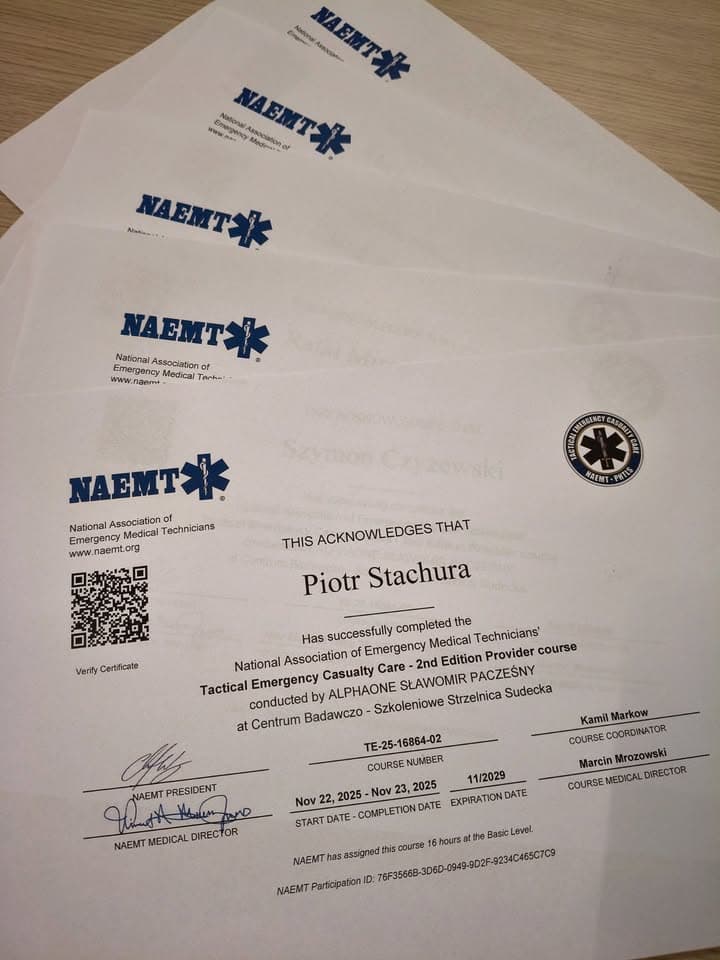 Działania ratownicze w warunkach zagrożenia życia. Oby się nie przydało, ale lepiej wiedzieć. Czasy